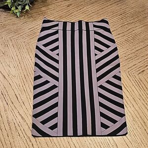 BCBGMaxazria size S stripe pencil bandage skirt